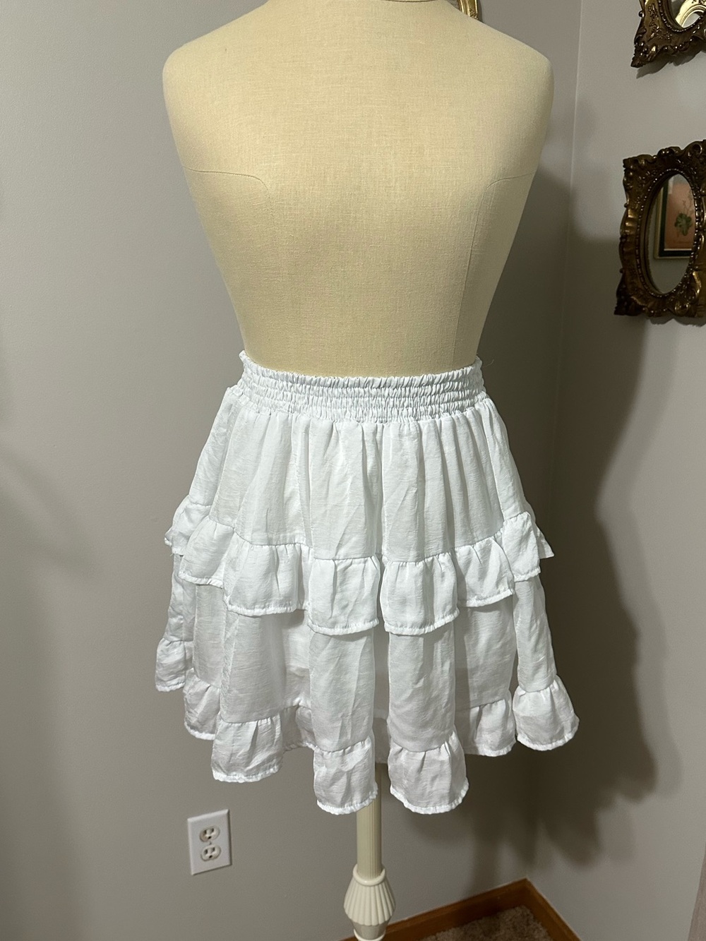 Hello Molly White Tiered Ruffle Mini Skirt